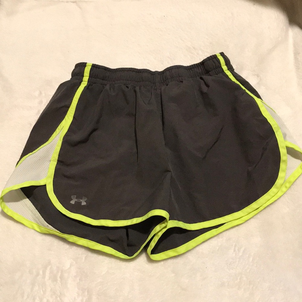 Running shorts